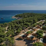 Hotel Obonjan Island 4*