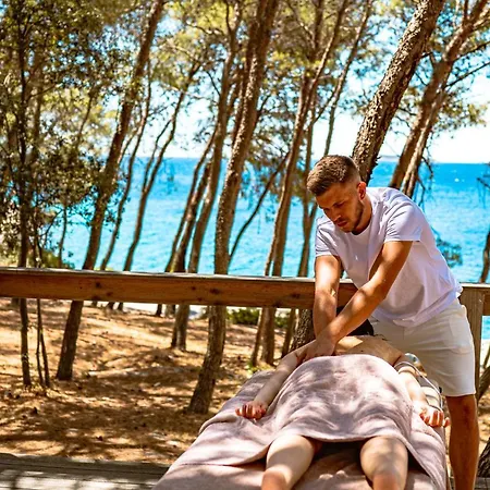 Obonjan Island Шибеник