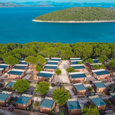 Отель Obonjan Island Шибеник